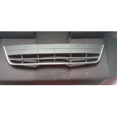 VW Tiguan (5N) нижняя решетка переднего бампера (5N0853671 VAG)